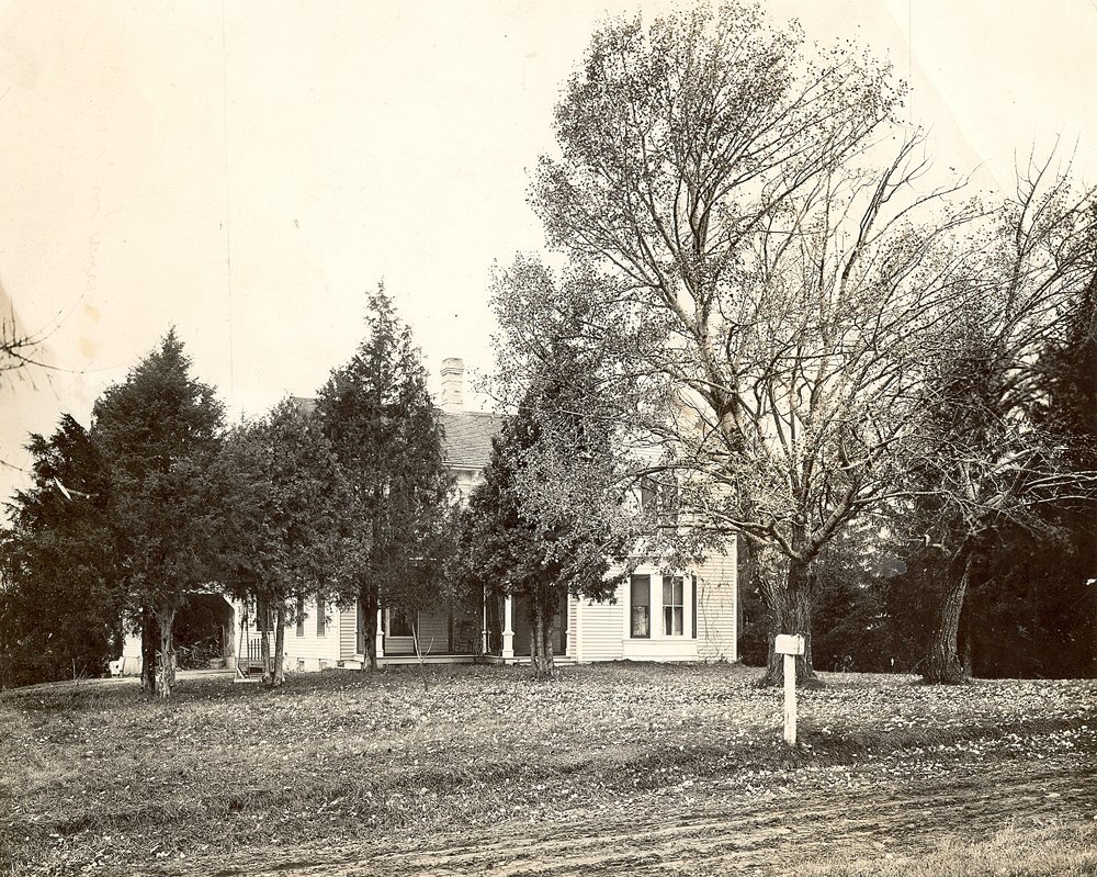Lyman's farm became known as Alfalfadale.  Av8446